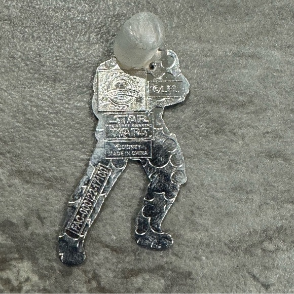 Star Wars The Force Awakens - Character Series - Stormtrooper Disney Pin 113102 - Picture 2 of 3